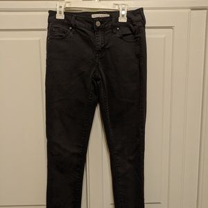 Black Skinny Jeans
